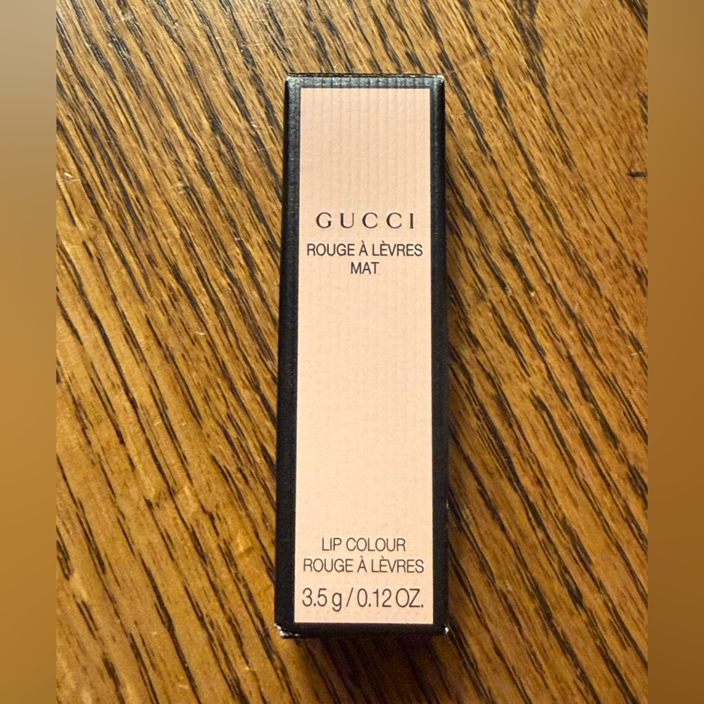 Gucci Rouge Matte Lipstick Janet Rust - Picture 9 of 9